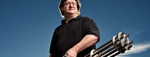 Gabe Newell tiene una impresionante colección de cuchillos, pero no tiene silla en su escritorio. En serio