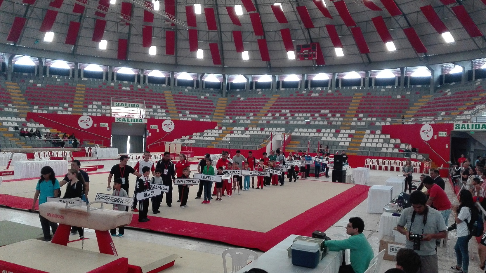 Coliseo Eduardo Dibós
